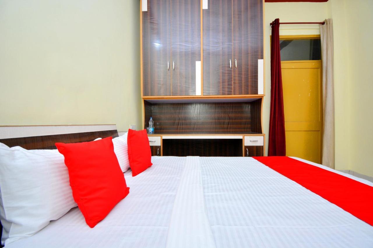 Oyo 40306 White House Jalandhar Exterior foto